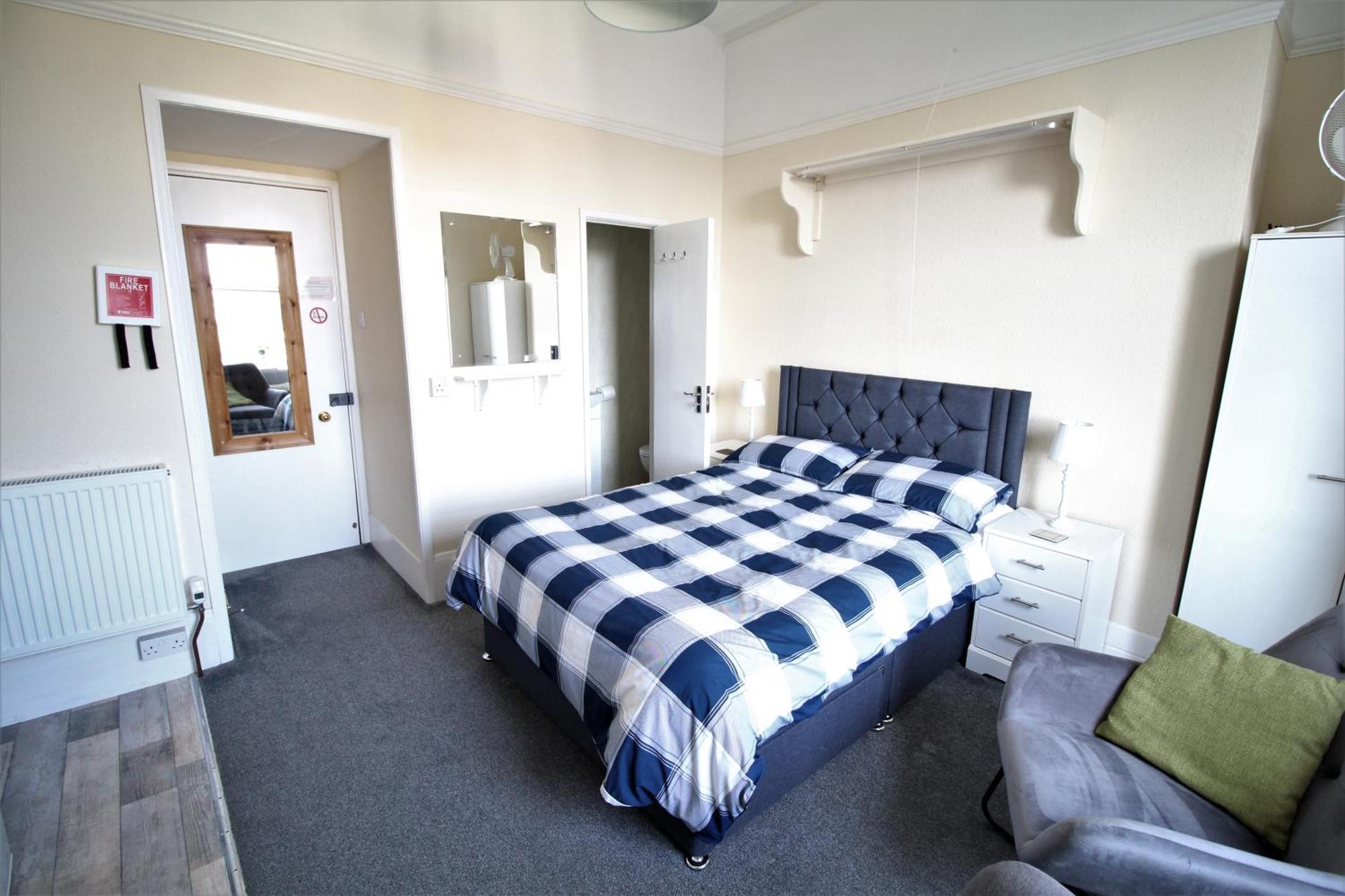 Chelston Dene Holiday Apartments Torquay Chambre photo